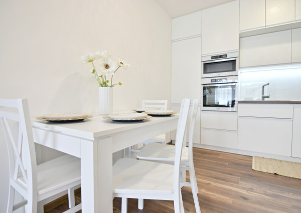 PRENÁJOM, 3 izb. byt s terasou a vlastným parkovacím miestom Lorinčík Háje